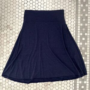 Duckworth Skirt Womens Medium Navy USA Merino Wool Sustainable Outdoors Layers